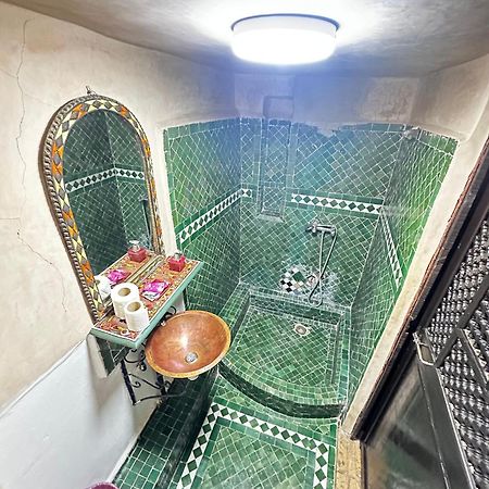 Riad Zohor Fez Buitenkant foto