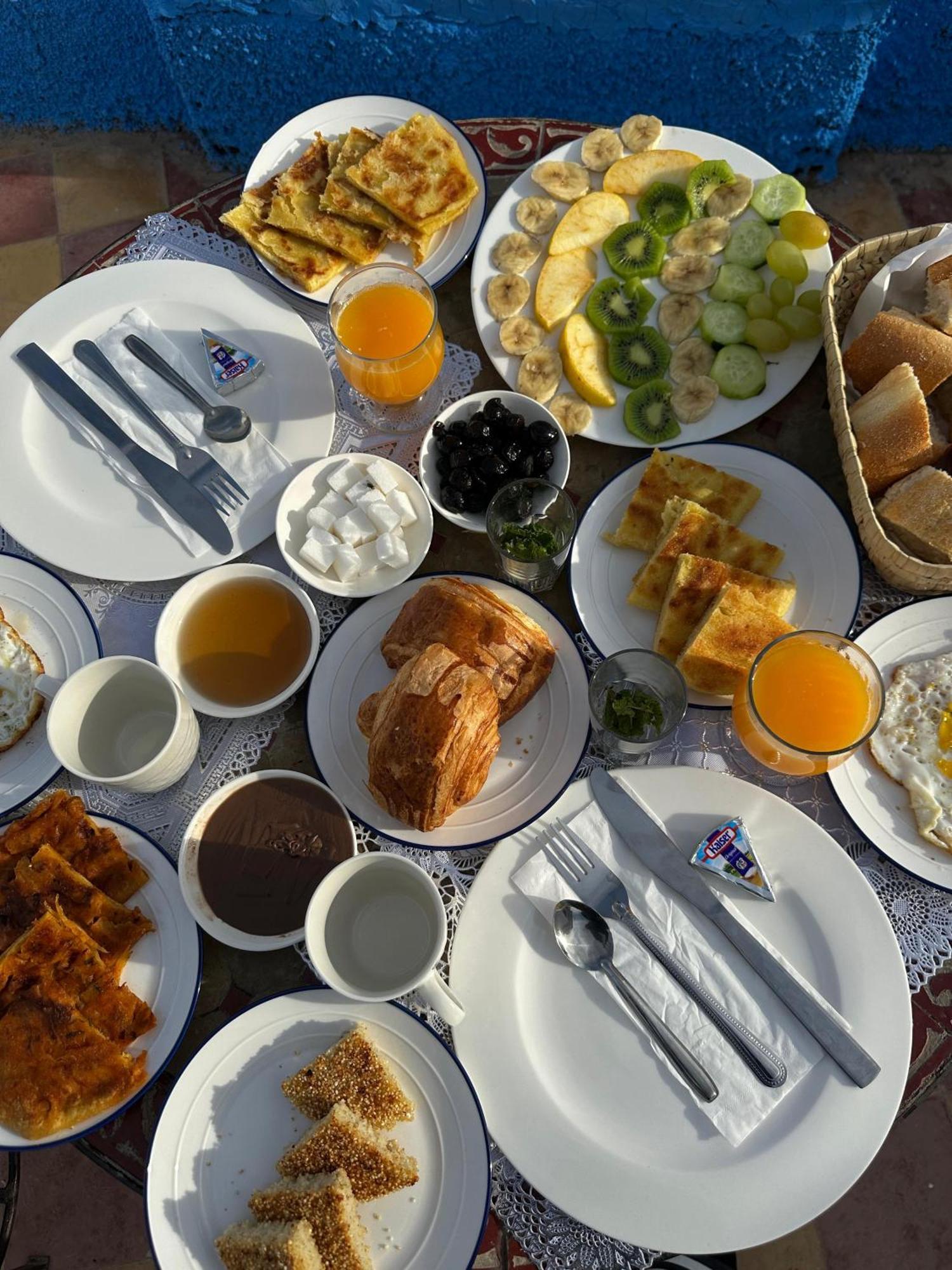 Riad Zohor Fez Buitenkant foto